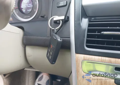 2010 Volvo Xc60 T6/T6 R-Design из США, поврежденный, VIN YV4992DZ3A2084612